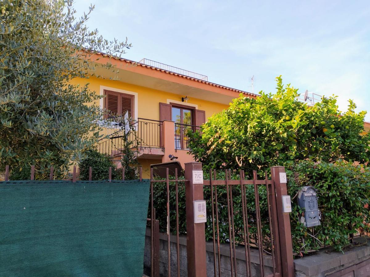 Casa Vacanze I Mori Mascali Exterior foto